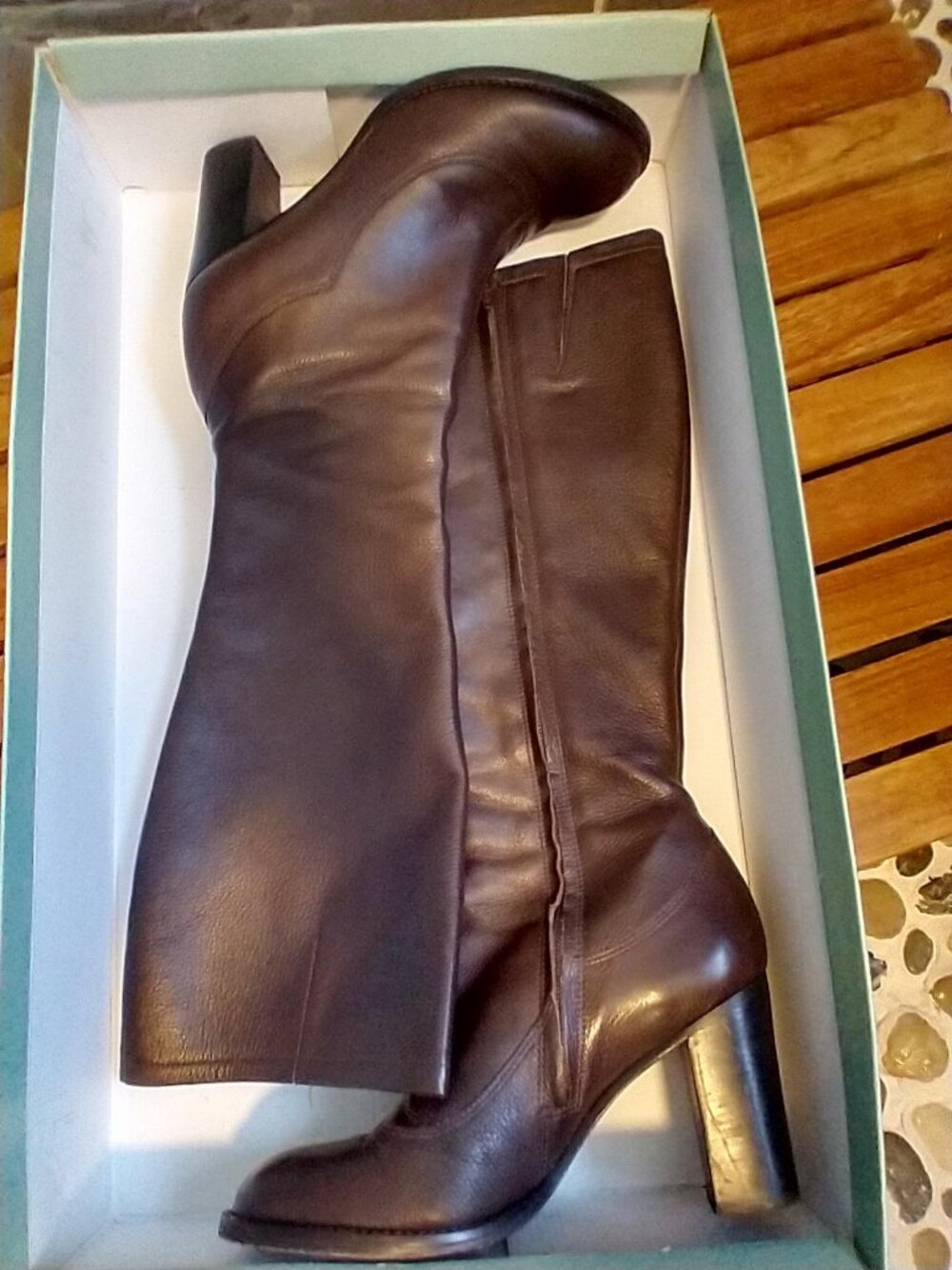 Gianni Bini "Untouchab211" Chocolate Brown Leather Knee-High Boots Size 9